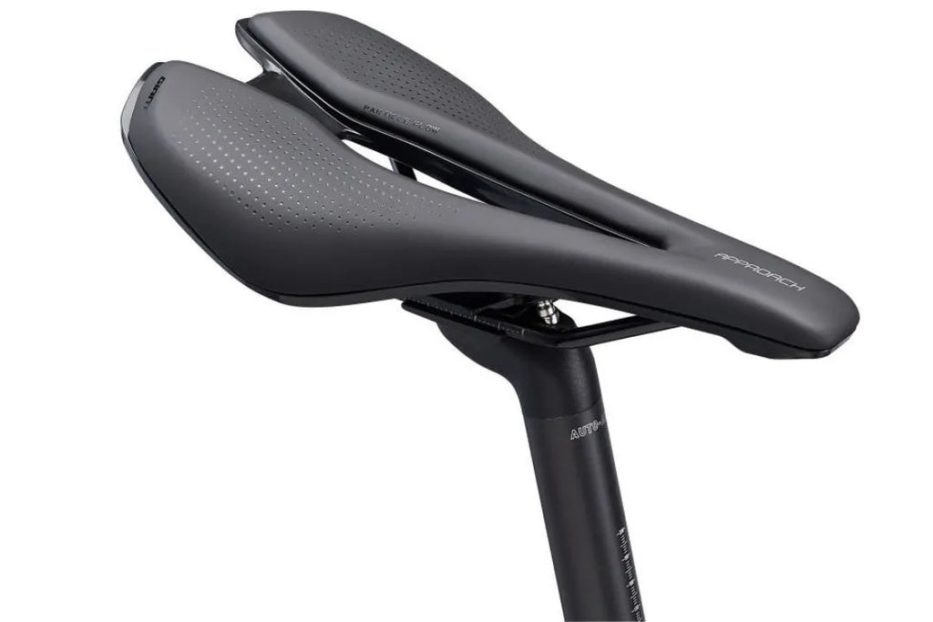 2022 GIANT FASTROAD ADVANCED 1 HYBRID BIKE ROAD BIKE